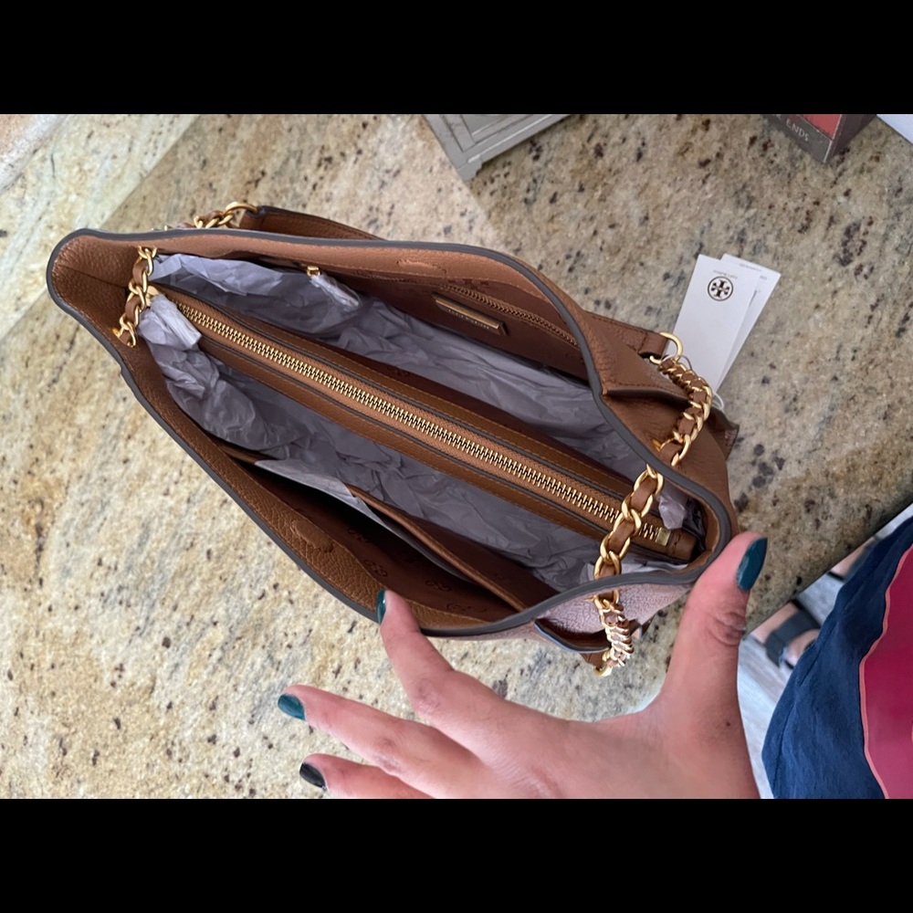 New Tory Burch large tan tote ❤️🔥 - Picture 7 of 15
